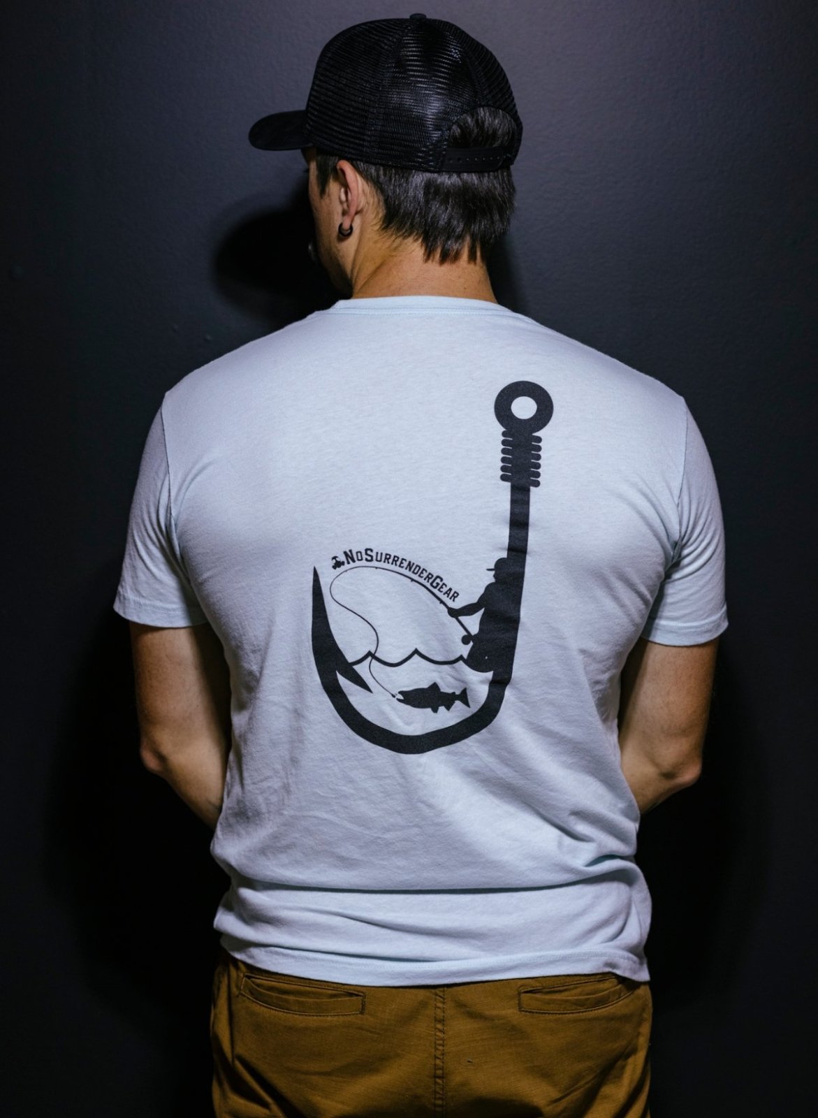 Hooked Up Tee | Ice Blue - NoSurrenderGear